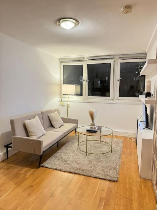 Apartment In Angel. Λονδίνο Εξωτερικό φωτογραφία