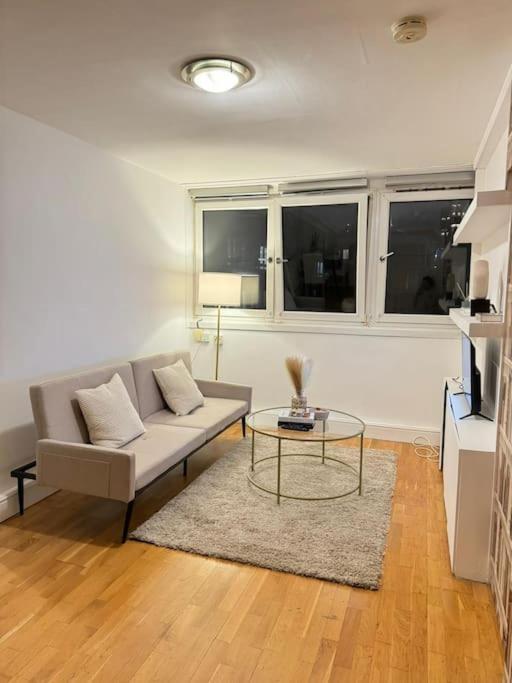 Apartment In Angel. Λονδίνο Εξωτερικό φωτογραφία